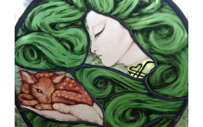 art-nouveau-green-lady